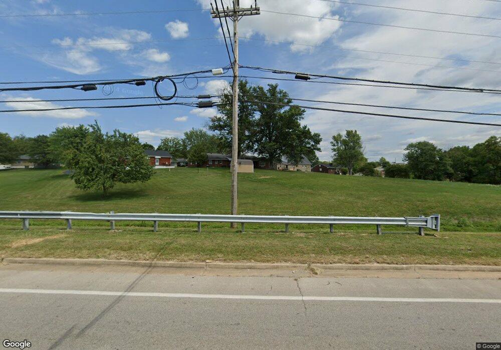 905 S College St, Harrodsburg, KY 40330 - photo 1