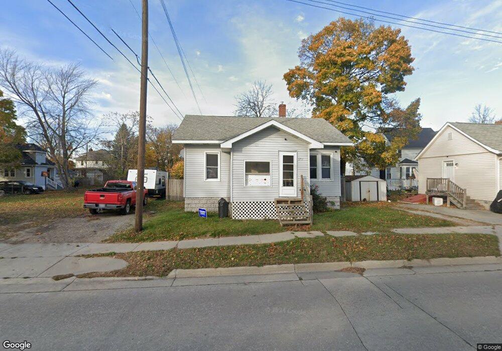 1711 Oak St, Port Huron, MI 48060 - photo 1