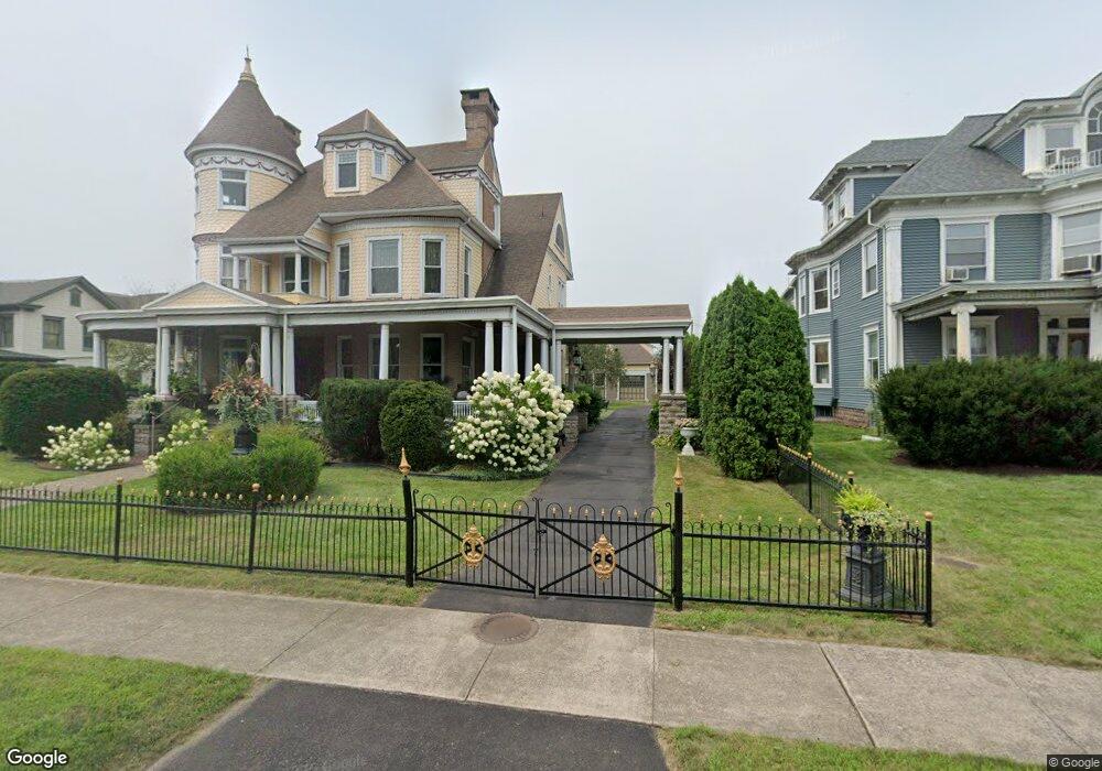 513 E 2nd St, Berwick, PA 18603 - photo 1