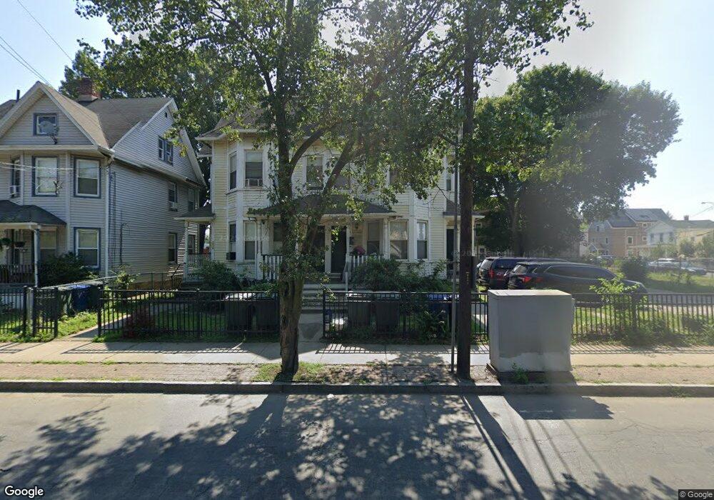 1512 Seaview Ave, Bridgeport, CT 06607 - photo 1