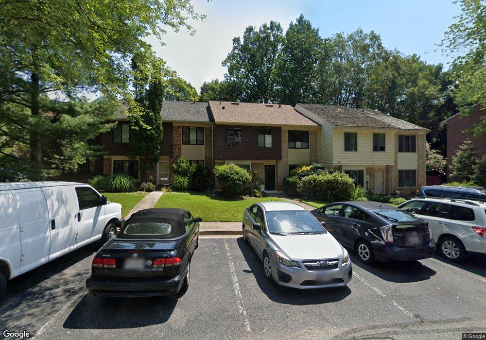 10924 Whiterim Dr, Potomac, MD 20854 - photo 1