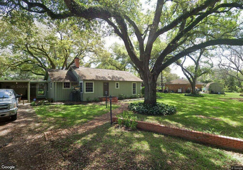 3117 Avenue L, Bay City, TX 77414 - photo 1