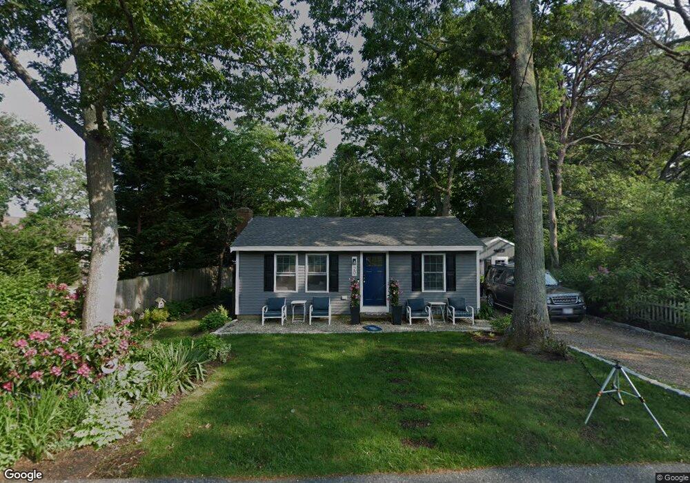 20 Longfellow Rd, Sagamore Beach, MA 02562 - photo 1