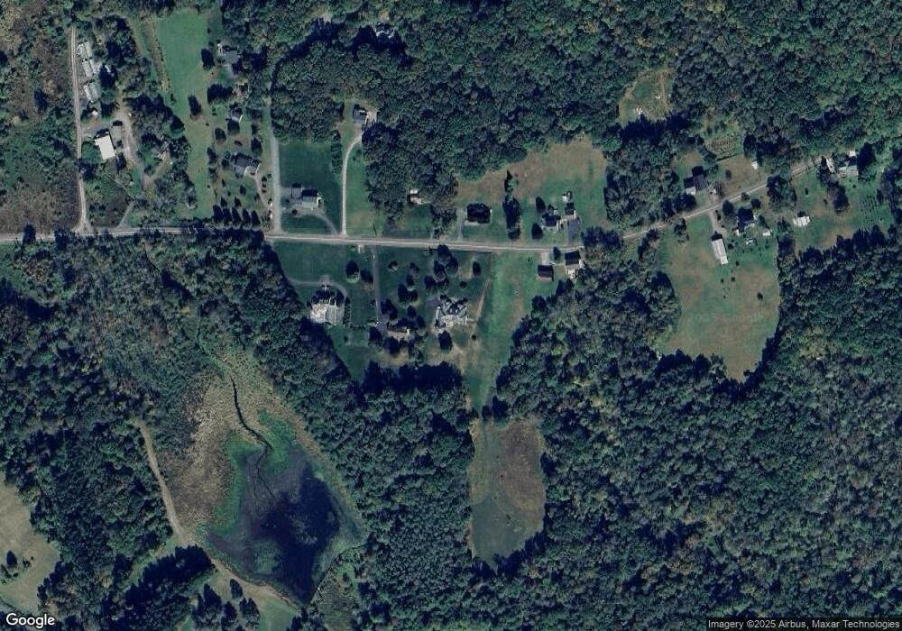 1097 Loyalville Outlet Rd, Harveys Lake, PA 18618 - photo 1