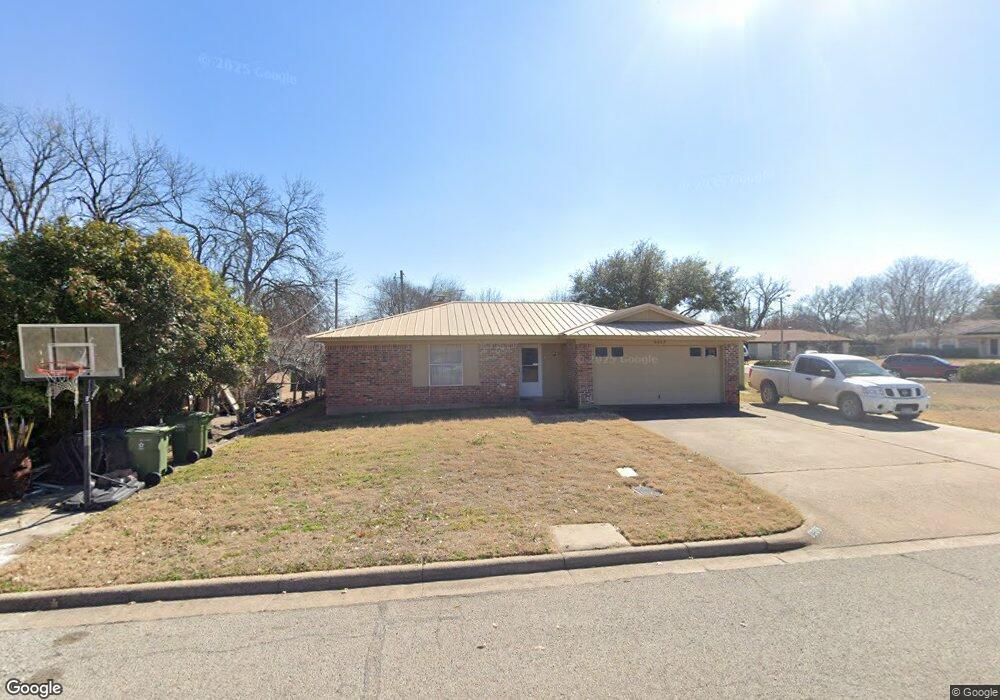 8809 Las Vegas Ct, Fort Worth, TX 76108 - photo 1