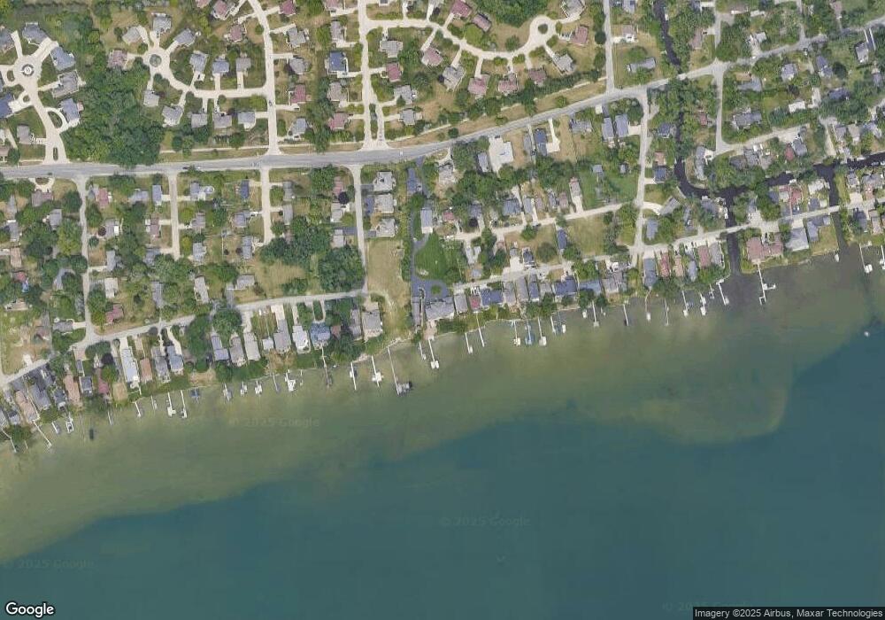 4981 Grand Ct, West Bloomfield, MI 48324 - photo 1