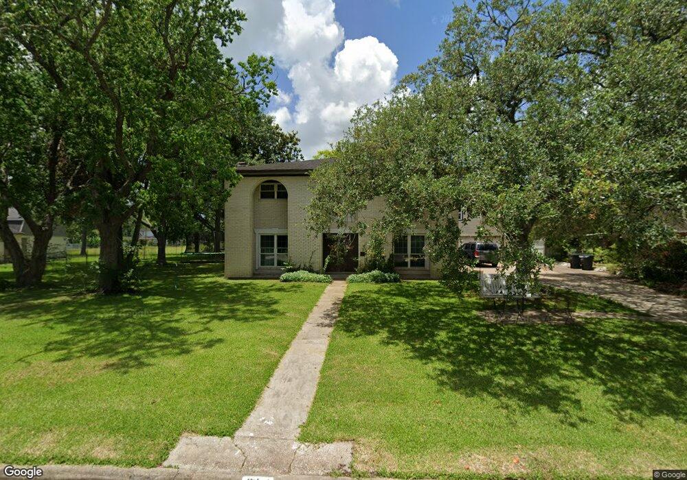 214 W Castle Harbour Dr, Friendswood, TX 77546 - photo 1