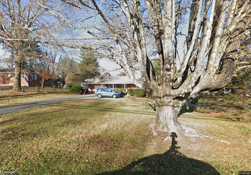 609 Swadley Rd, Johnson City, TN 37601 - photo 1