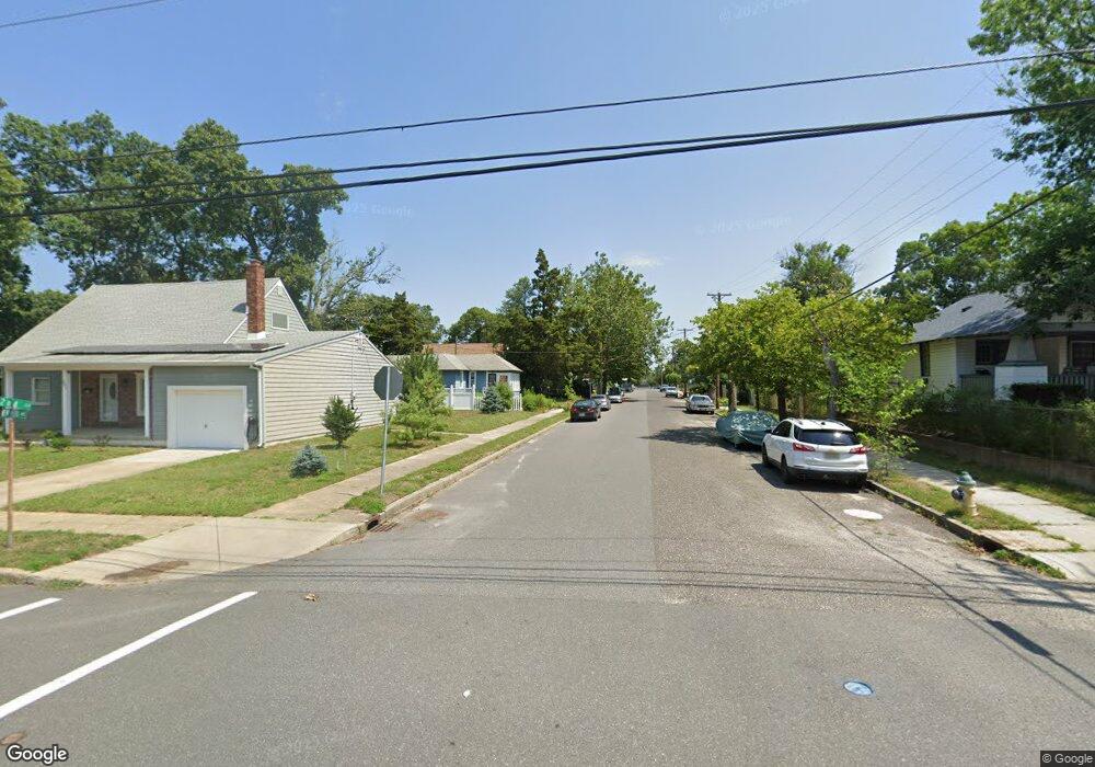 647 2nd St, Somers Point, NJ 08244 - photo 1