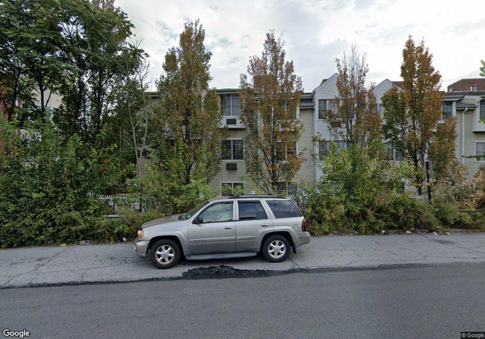 9442 Magnolia Ct unit 3B, Ozone Park, NY 11417 - photo 1