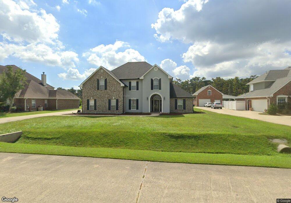 581 Cypress Dr, Luling, LA 70070 - photo 1