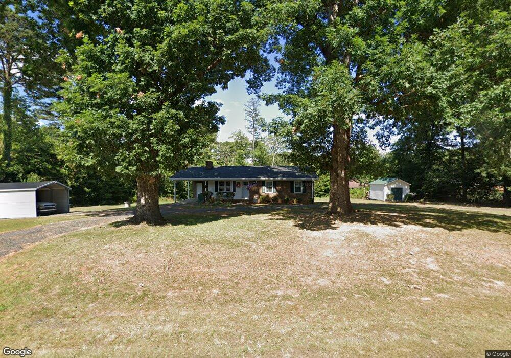 1387 Spanish Dr, Asheboro, NC 27205 - photo 1