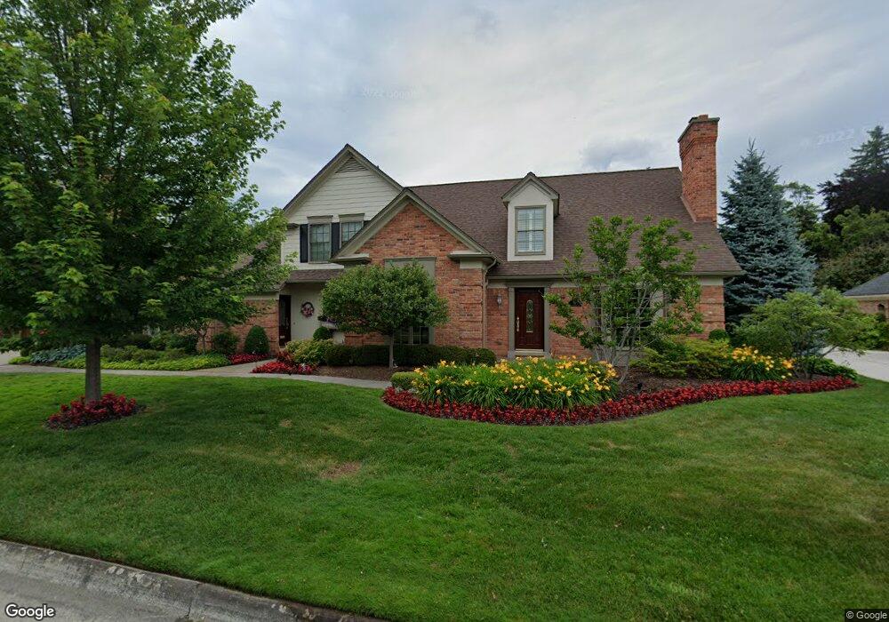 46 Briarwood Place, Grosse Pointe Farms, MI 48236 - photo 1