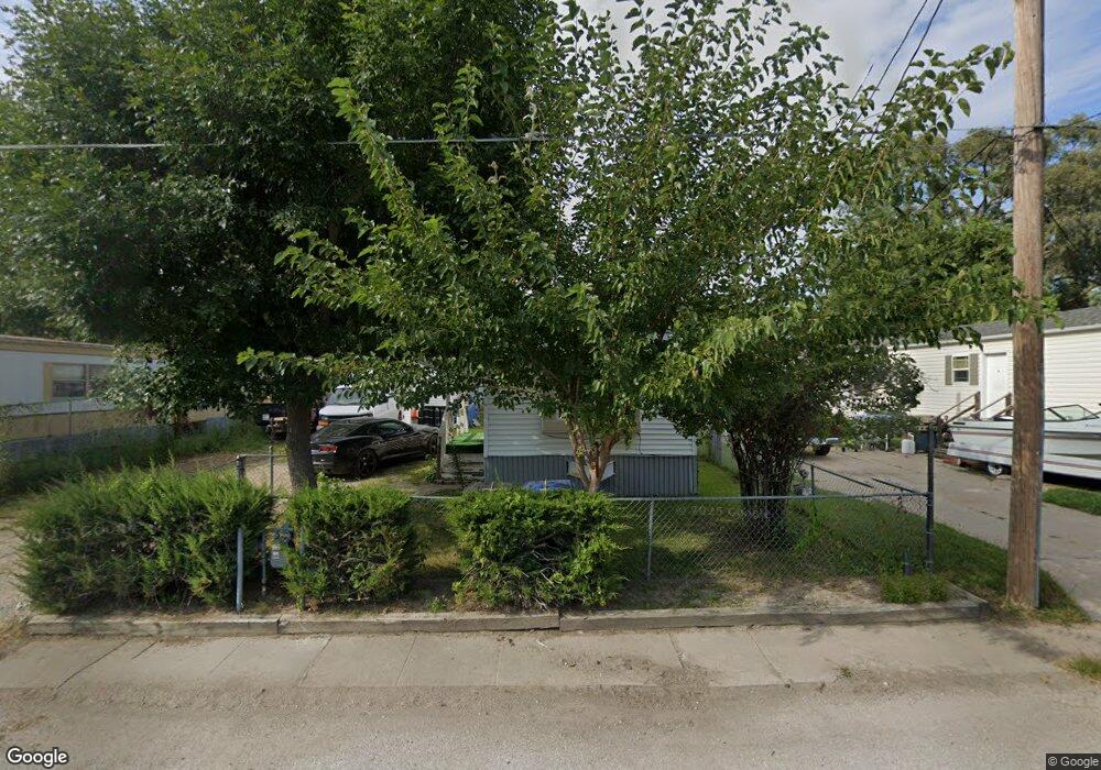 3518 Scott Dr, Council Bluffs, IA 51501 - photo 1