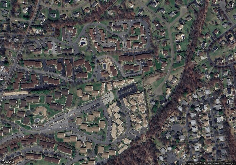 514 Country Club Ln unit 514, Pomona, NY 10970 - photo 1