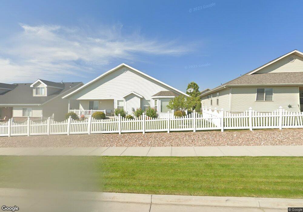 866 E 580 S, Smithfield, UT 84335 - photo 1