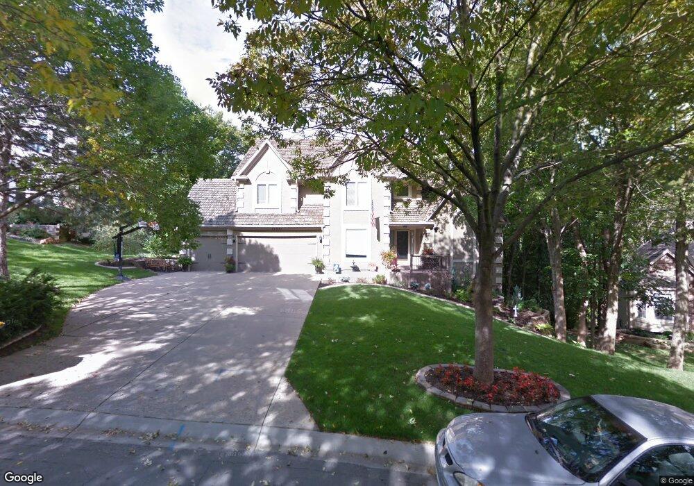 13931 W 76th Cir, Shawnee, KS 66216 - photo 1