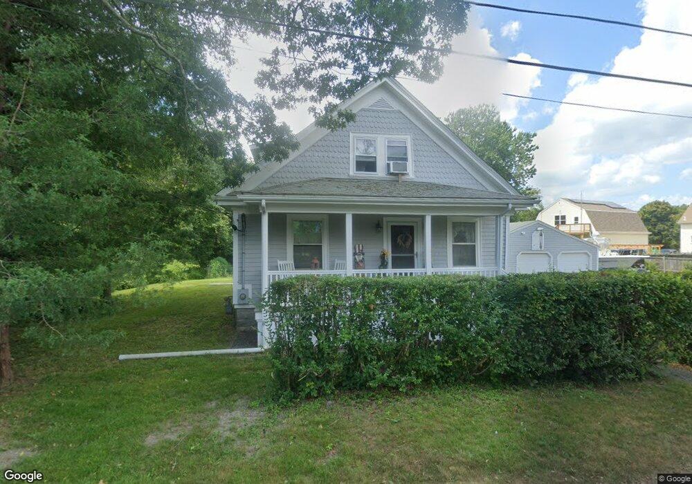 14 Rivet St, Fairhaven, MA 02719 - photo 1