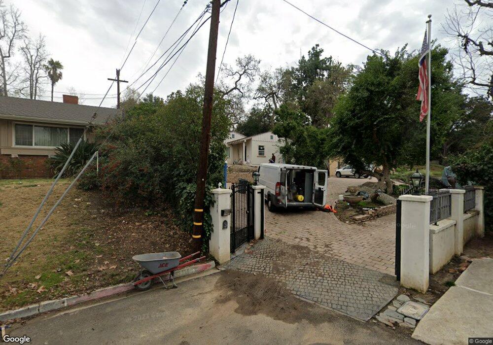 4724 Conejo Ave, Woodland Hills, CA 91364 - photo 1