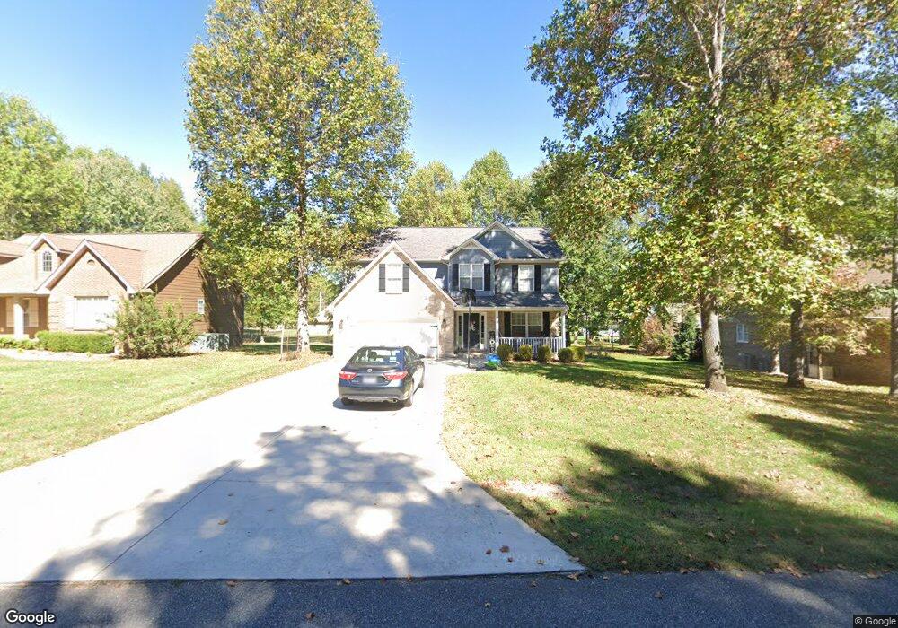910 Evelyn Ct, Cookeville, TN 38506 - photo 1