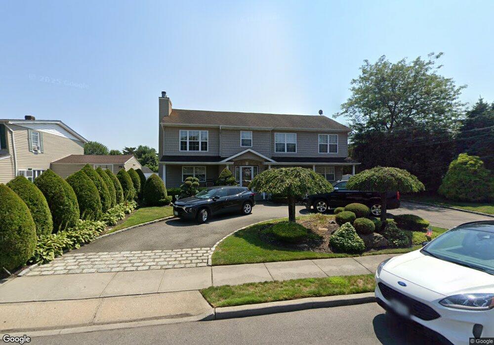 20 Farmers Ave, Bethpage, NY 11714 - photo 1