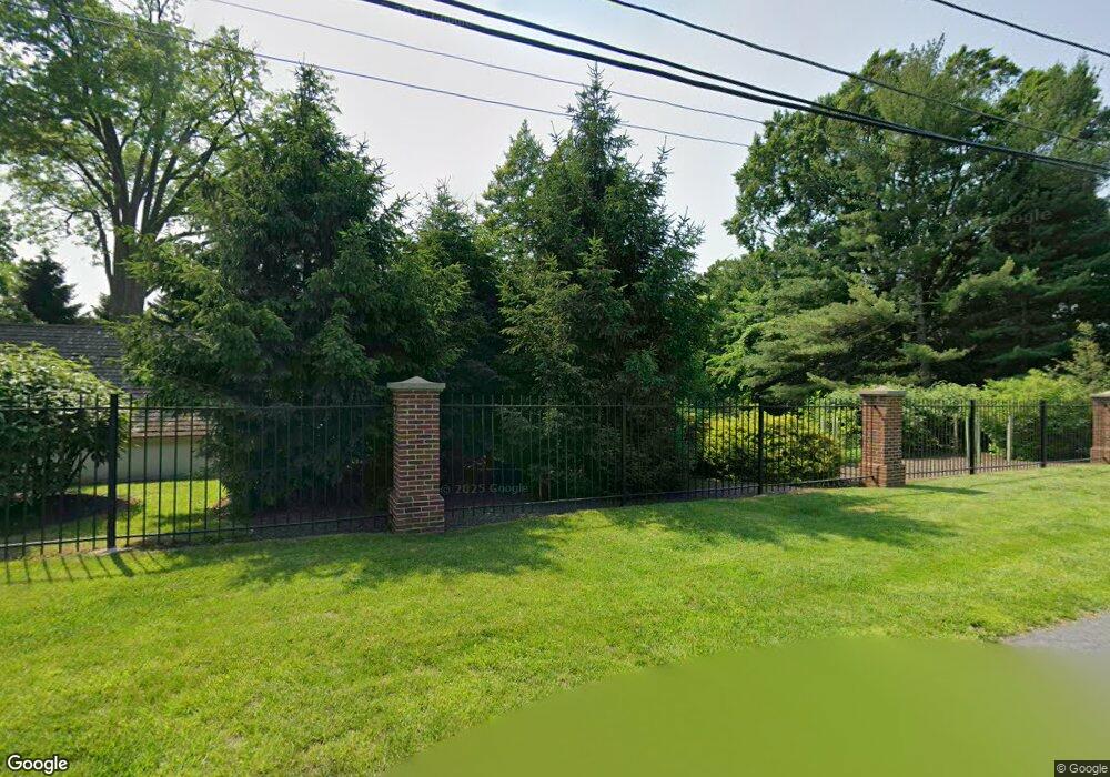 101 Willowmere Ln, Ambler, PA 19002 - photo 1