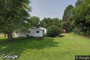 701 Chestnut St, Naponee, NE 68960