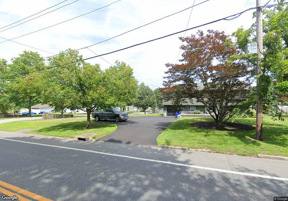 1 Deer Run Rd, Bristol, RI 02809 - photo 1