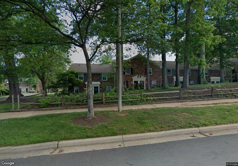 8348 Forrester Blvd unit 454, Springfield, VA 22152 - photo 1