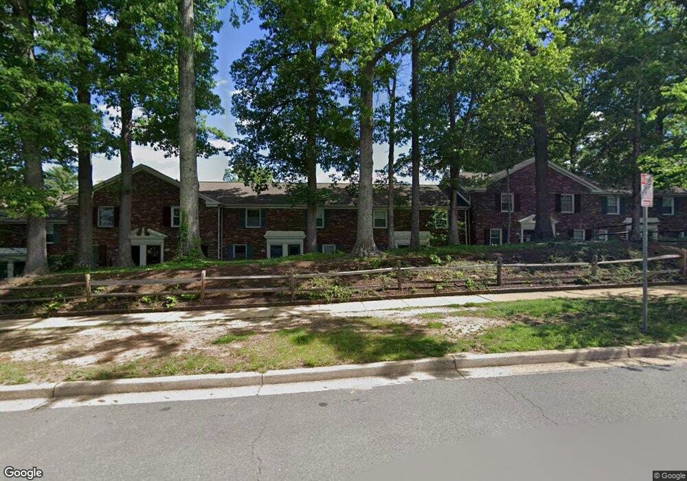 8340 Forrester Blvd unit 450, Springfield, VA 22152 - photo 1