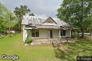 137 N Manning St, Moultrie, GA 31768