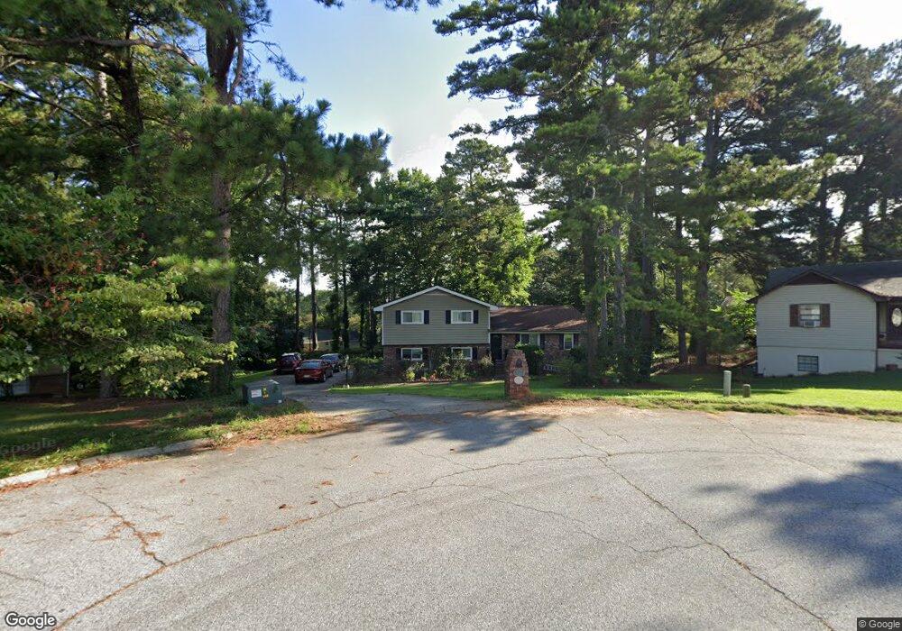 8135 Lake View Terrace unit 13, Riverdale, GA 30274 - photo 1