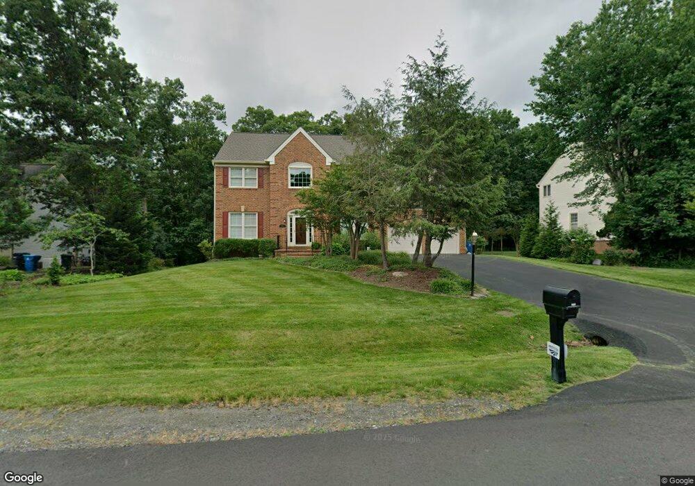 5920 Pocol Dr, Clifton, VA 20124 - photo 1