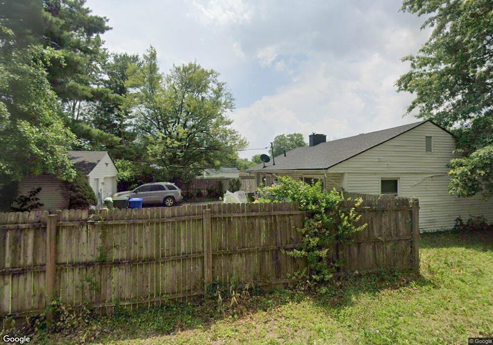 864 S Ashburton Rd, Columbus, OH 43227 - photo 1