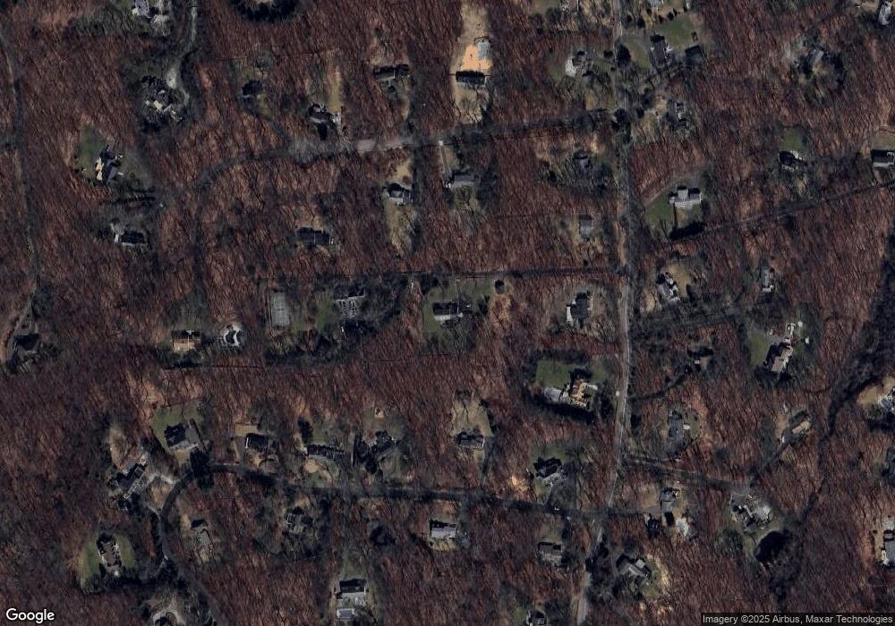 490 Cheese Spring Rd, New Canaan, CT 06840 - photo 1