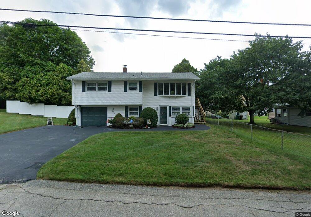 688 Bound Rd, Woonsocket, RI 02895 - photo 1