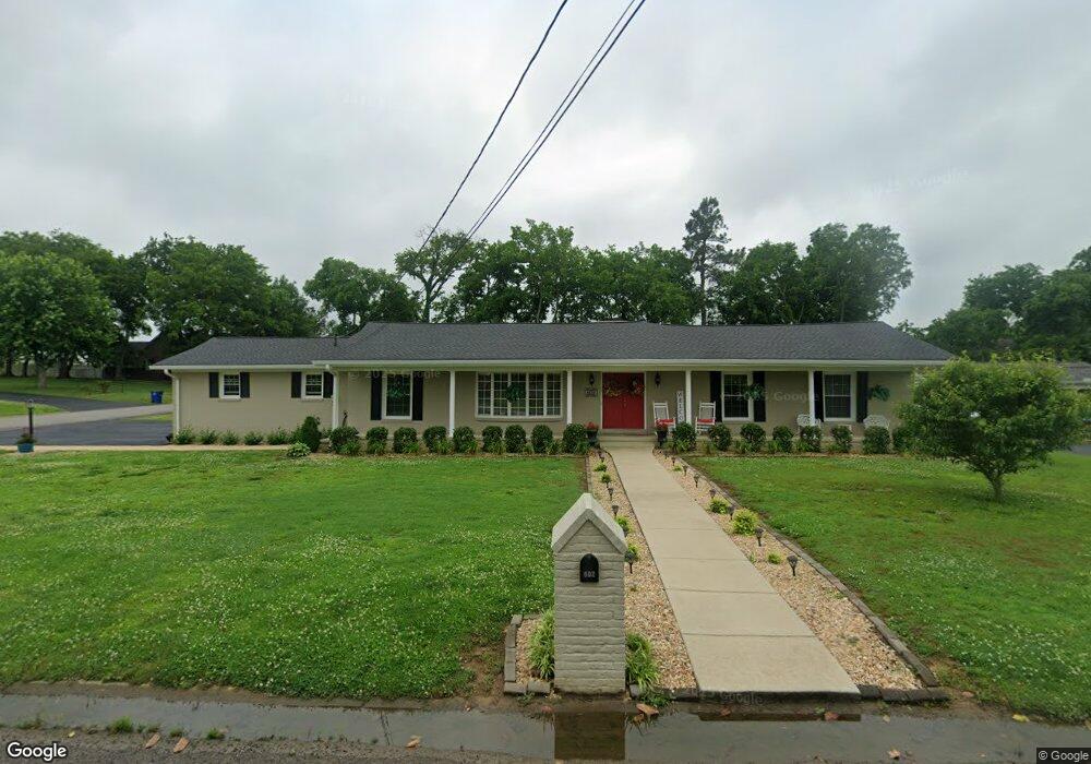 602 Dow Dr, Shelbyville, TN 37160 - photo 1