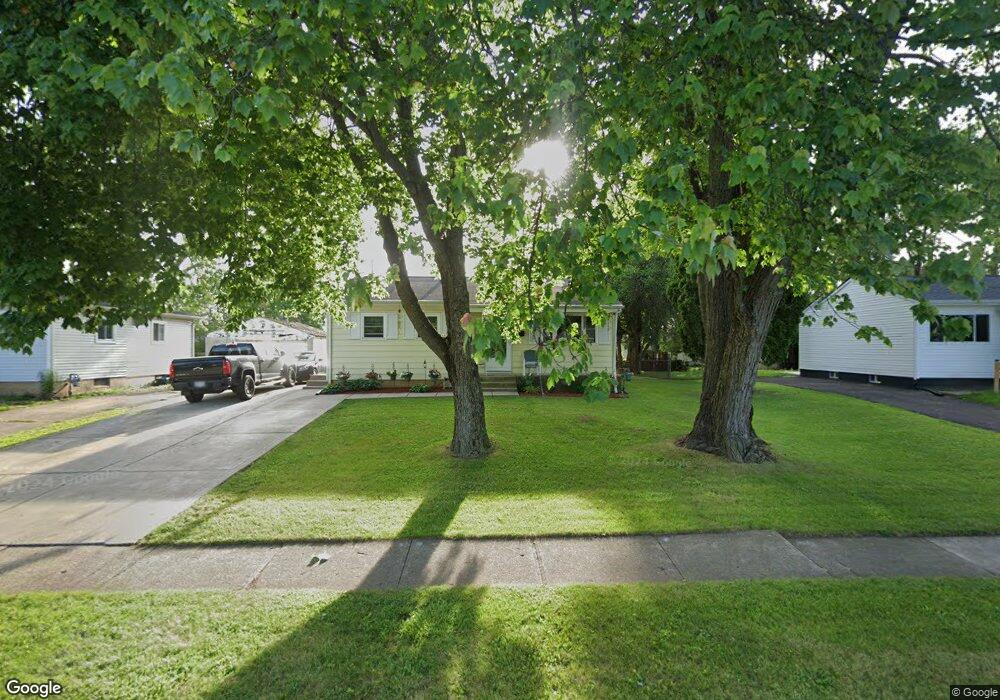 3529 Tremaine Rd, Columbus, OH 43232 - photo 1