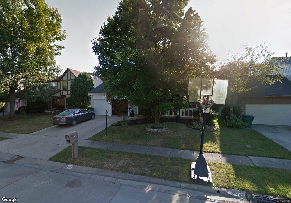 7464 Gardengate Place, Dublin, OH 43016 - photo 1