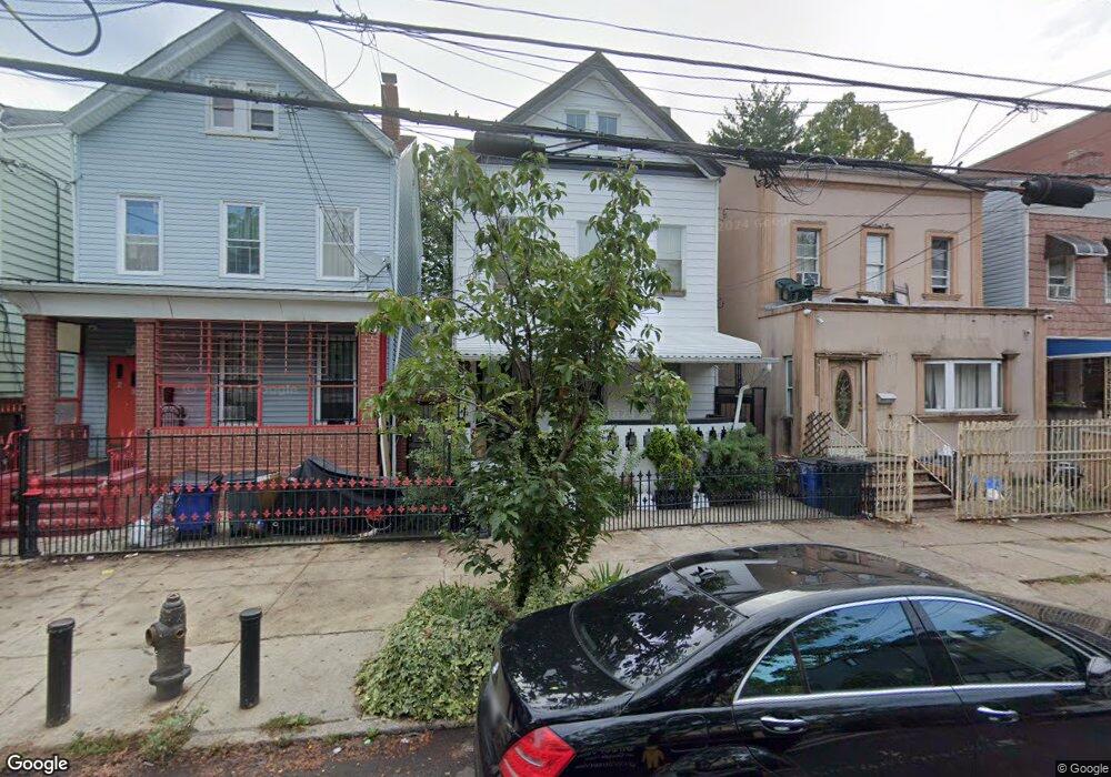 237 Warwick St, Brooklyn, NY 11207 - photo 1