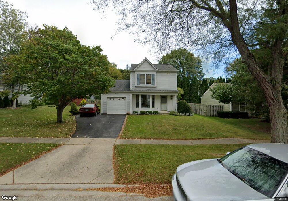 1325 Greenridge Ave, Algonquin, IL 60102 - photo 1