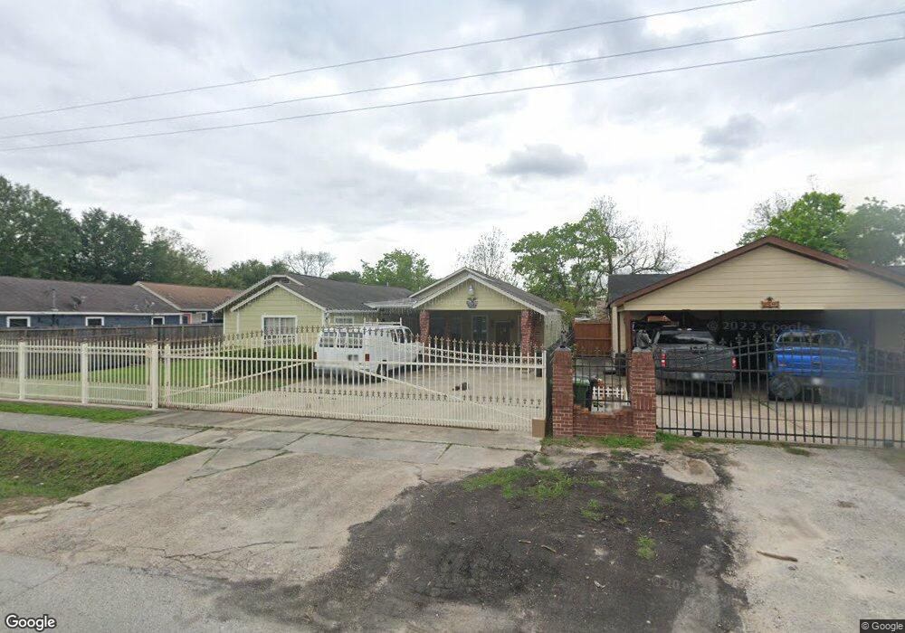 1822 Heaney Dr, Houston, TX 77093 - photo 1
