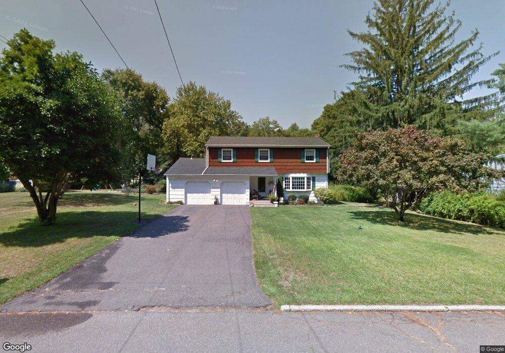 45 Purdy Rd E, Norwalk, CT 06850 - photo 1