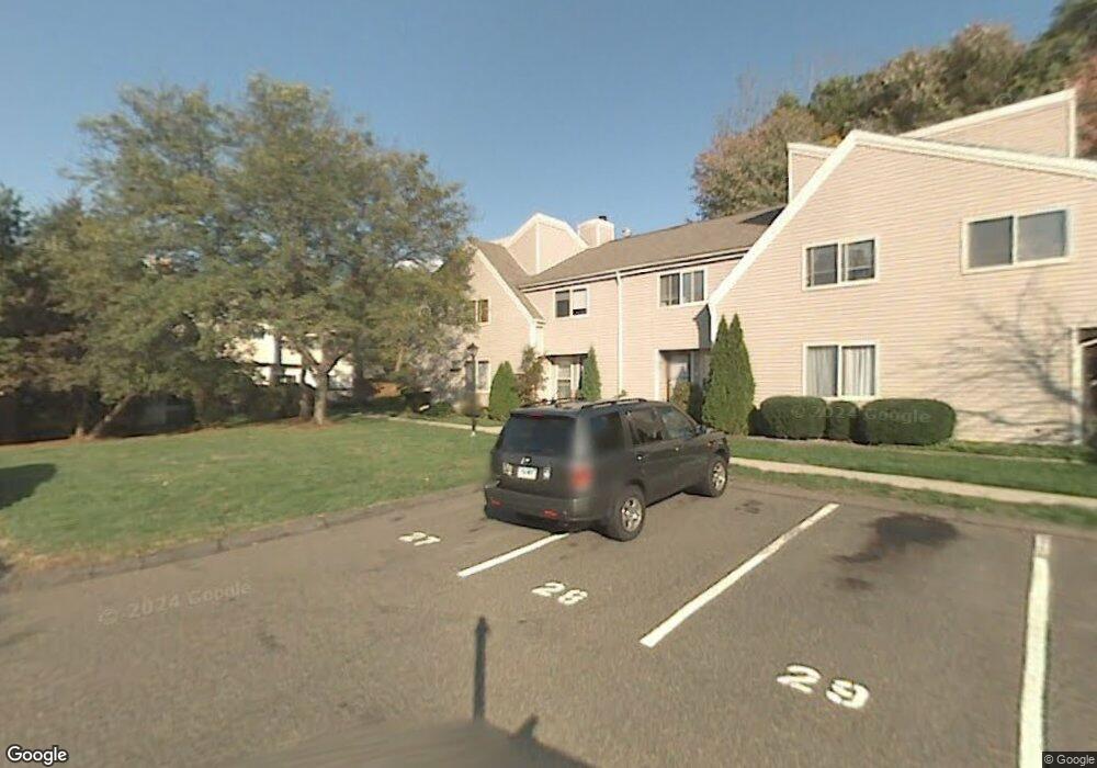 9 Cherokee Ct, Cromwell, CT 06416 - photo 1