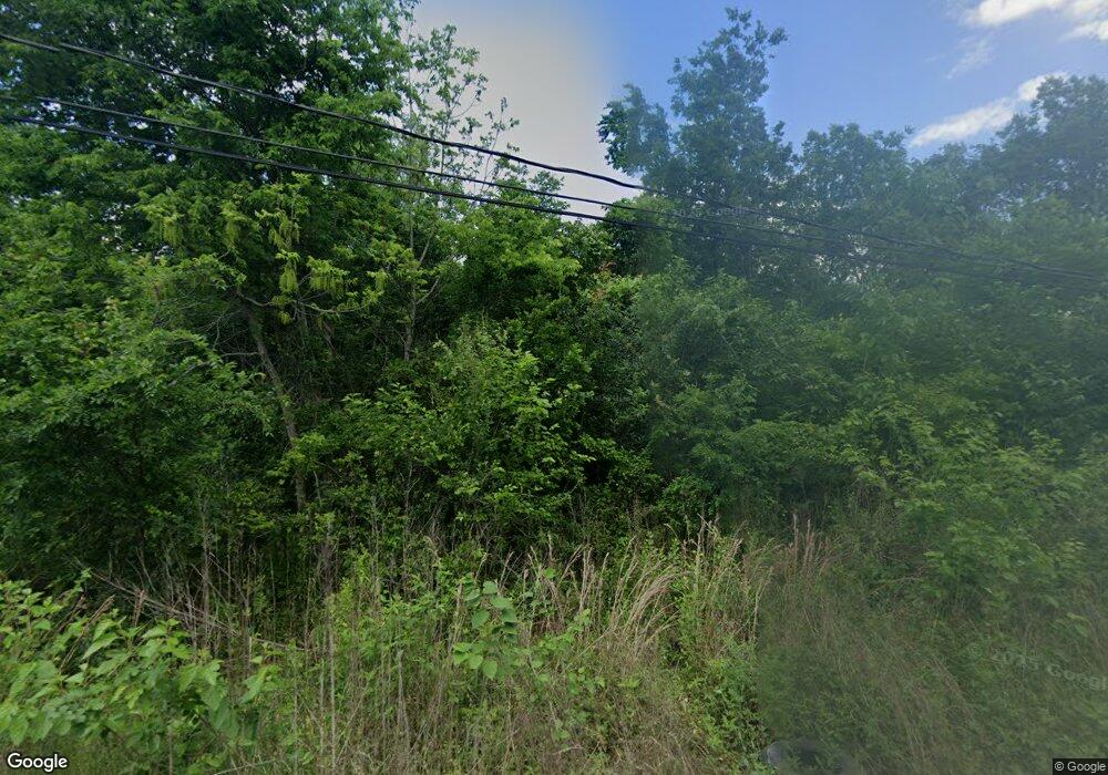 202 Leago Rd, Houston, TX 77022 - photo 1