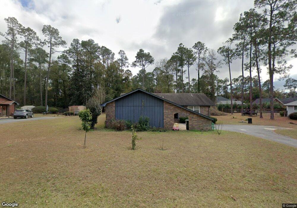1102 Douglas Dr, Bainbridge, GA 39819 - photo 1
