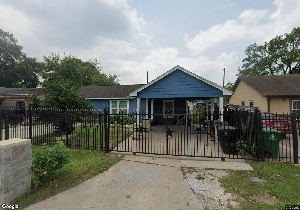 3008 Sagebrush Dr, Houston, TX 77093 - photo 1
