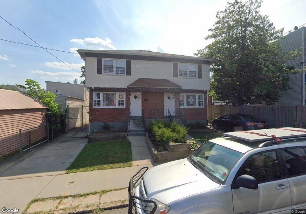 4722 Smart St, Flushing, NY 11355 - photo 1