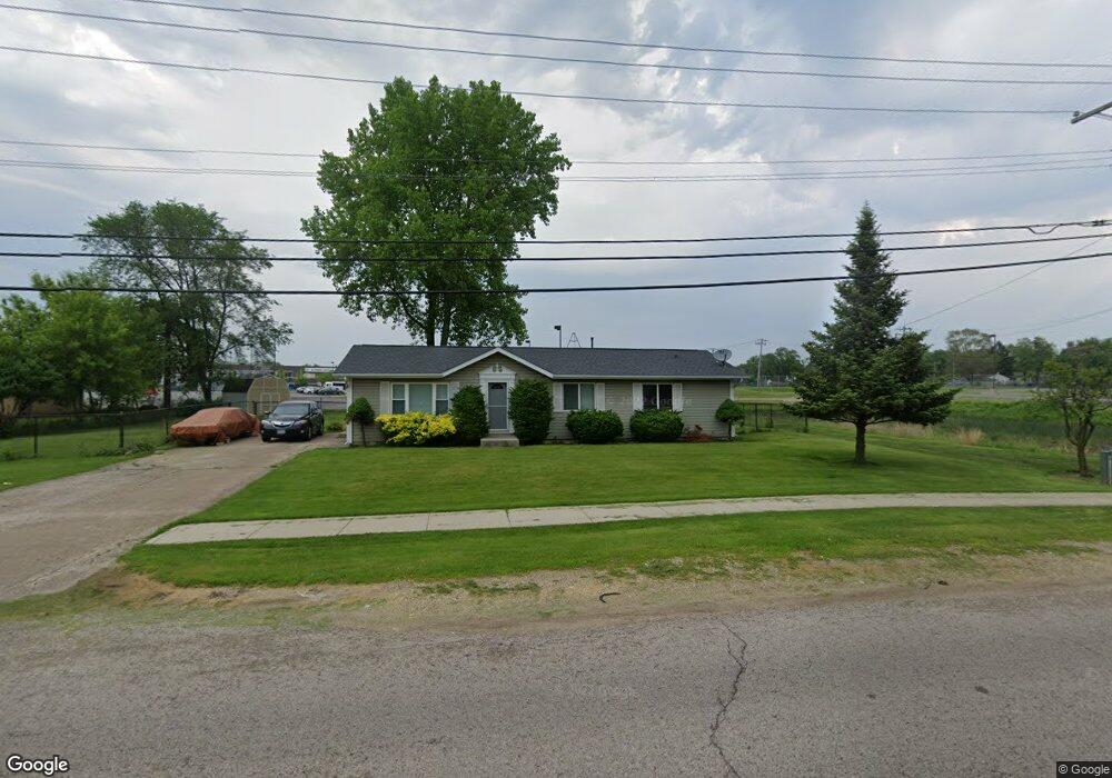 168 Kings Rd, Carpentersville, IL 60110 - photo 1