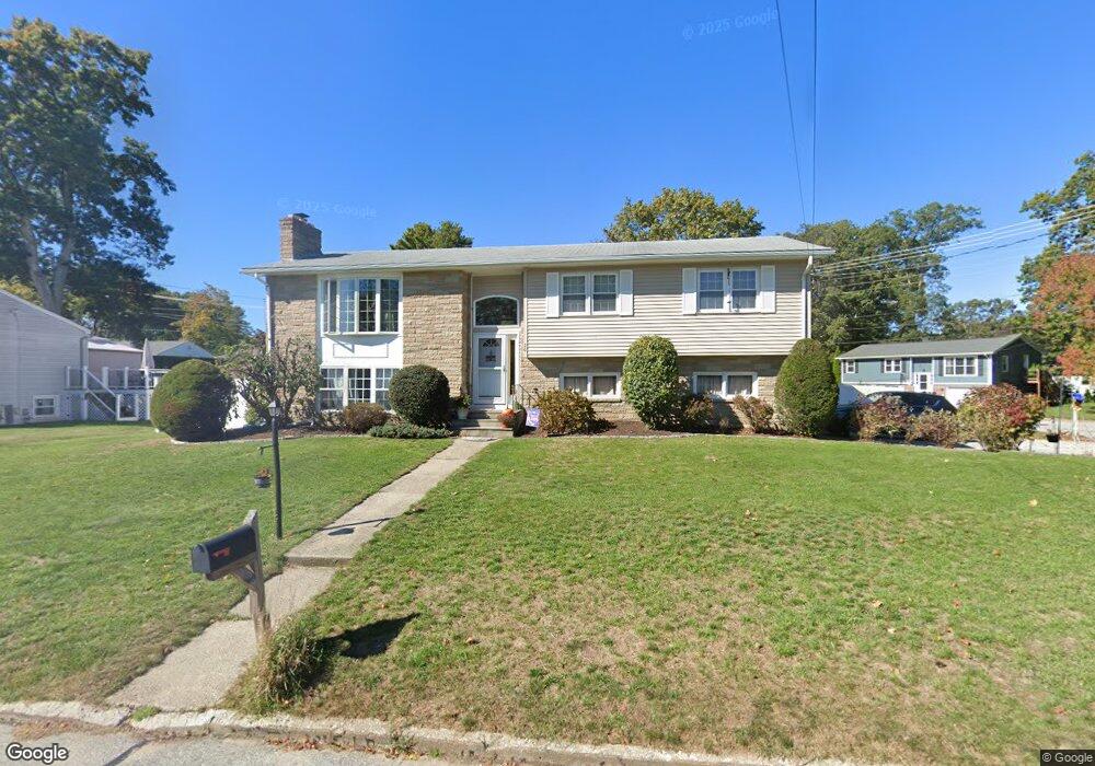 20 Candlewood Dr, Greenville, RI 02828 - photo 1